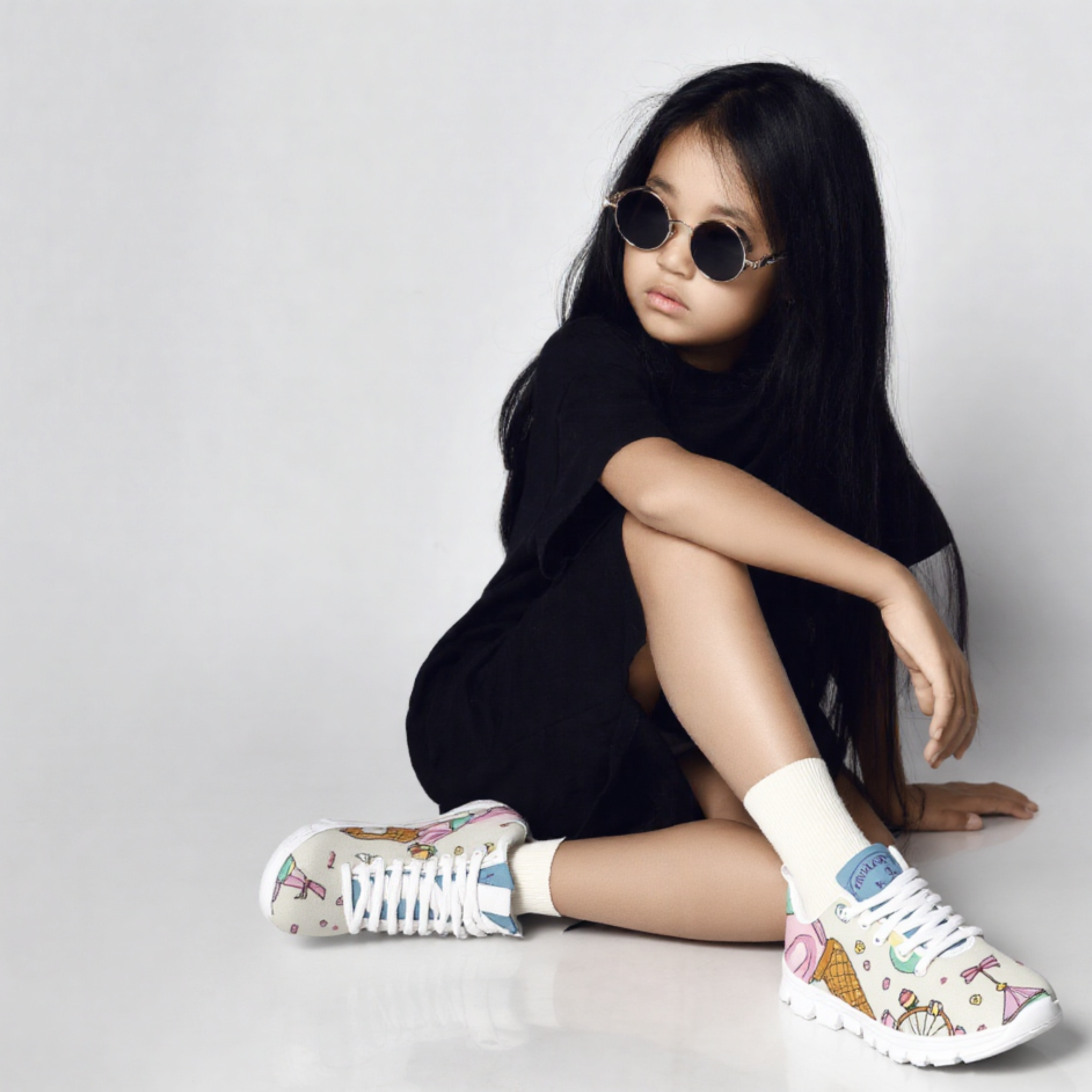 Girls’ Theme Park Sneakers - Trail & Ties