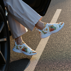 Women’s Fall Travel Sneakers