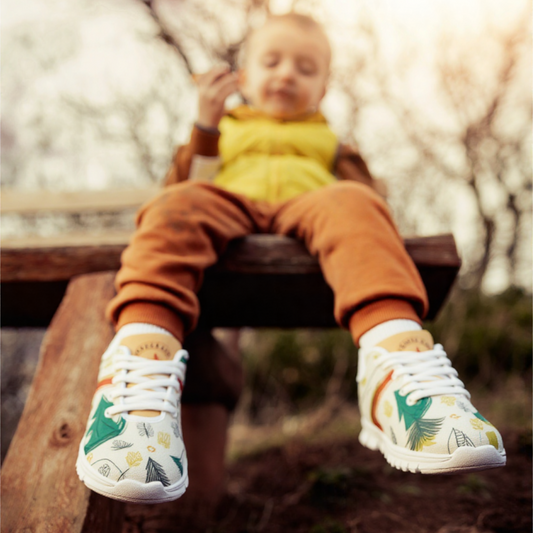 Boy’s Fall Travel Sneakers
