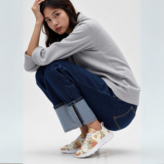 Women’s Fall Travel Sneakers
