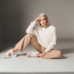 Women’s Fall Travel Sneakers