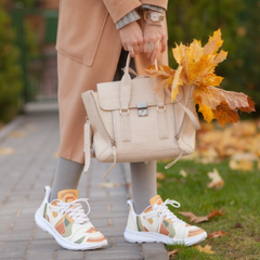 Women’s Fall Travel Sneakers